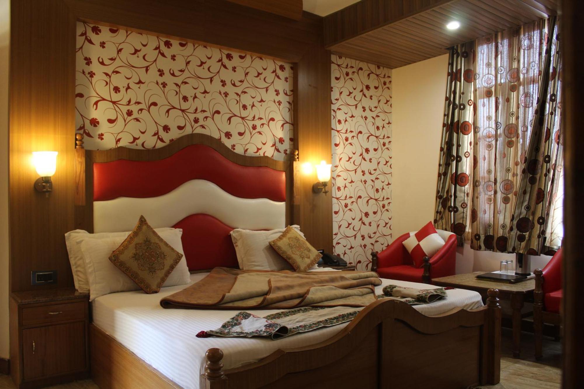 Sagrika Resort Dalhousie Eksteriør bilde