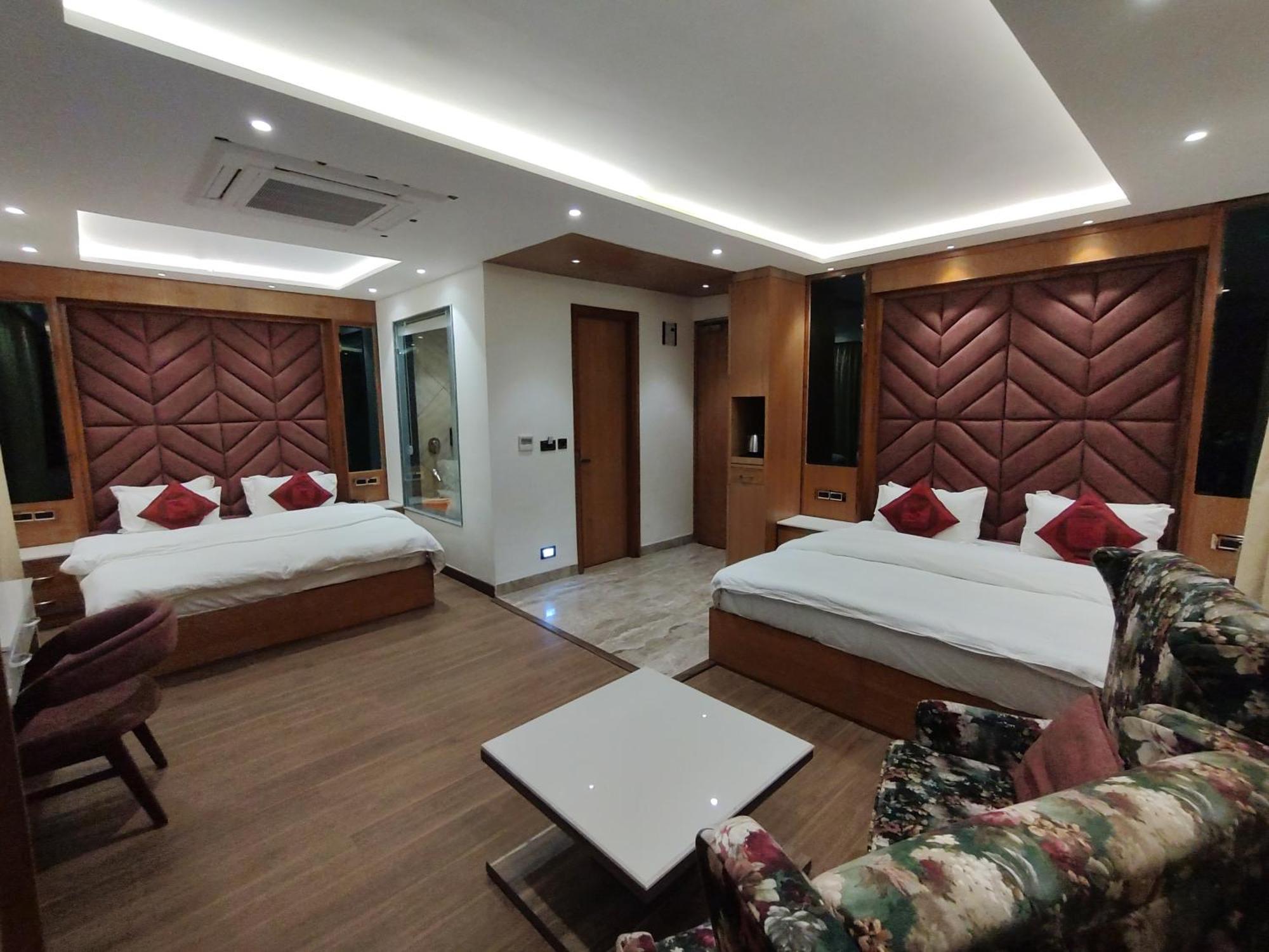 Sagrika Resort Dalhousie Eksteriør bilde