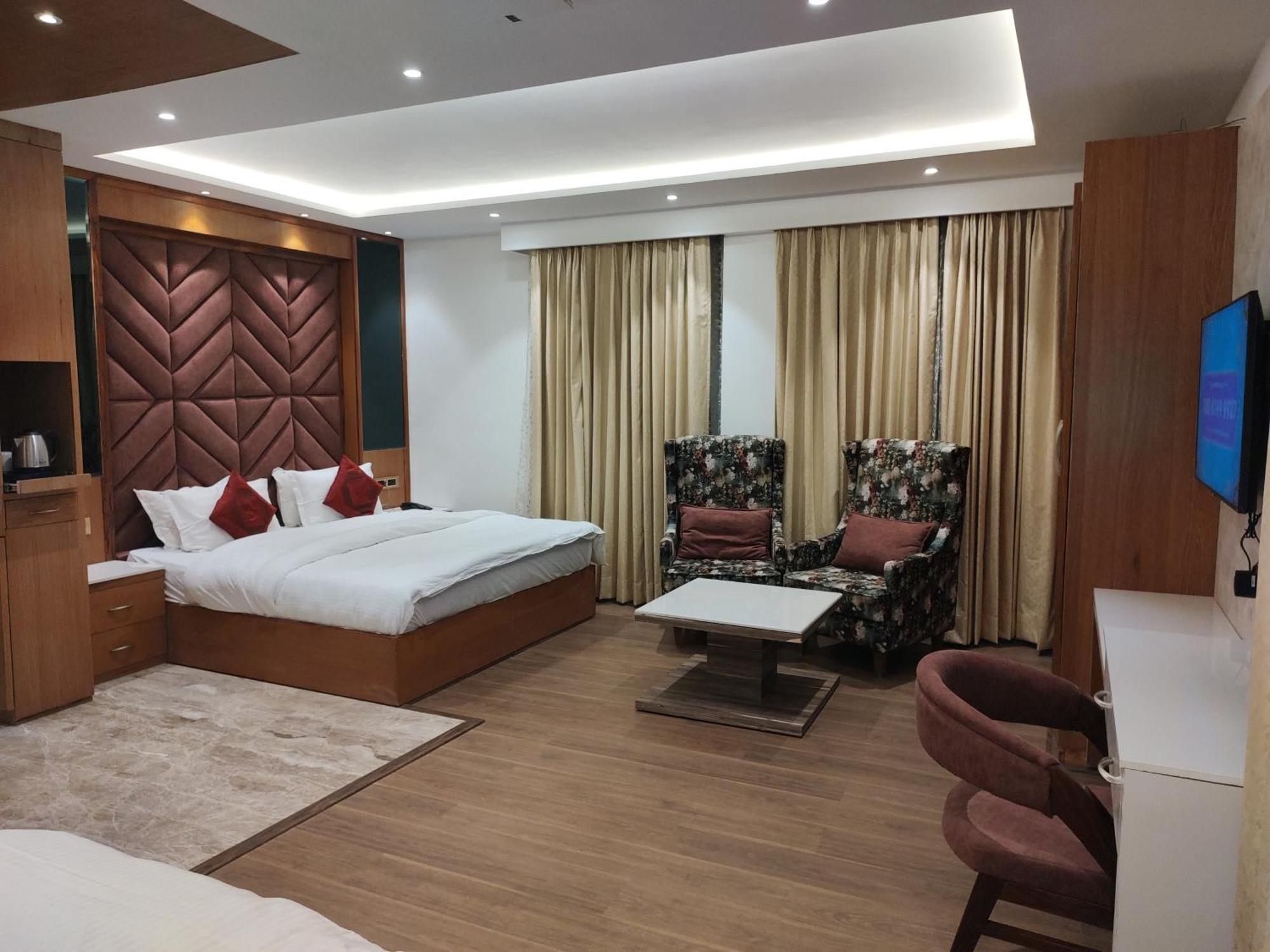 Sagrika Resort Dalhousie Eksteriør bilde